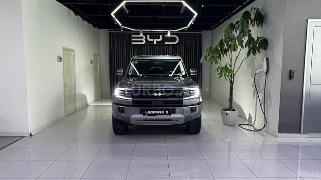 BYD Leopard 5-3