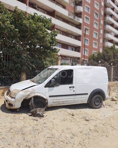 Ford Tourneo Connect-3