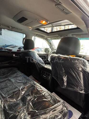 Lexus LX 570-16