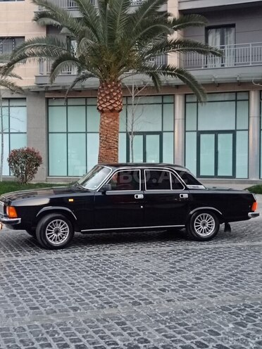 GAZ 3102 "Volga"-8