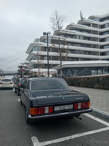 GAZ 3102 "Volga"-13