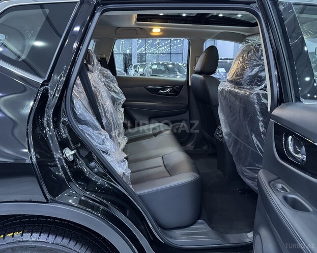 Nissan X-Trail-13
