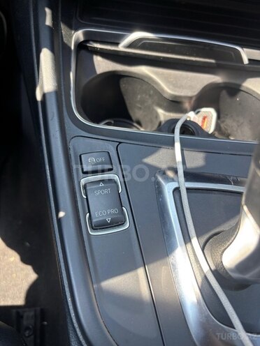 BMW 3200-9