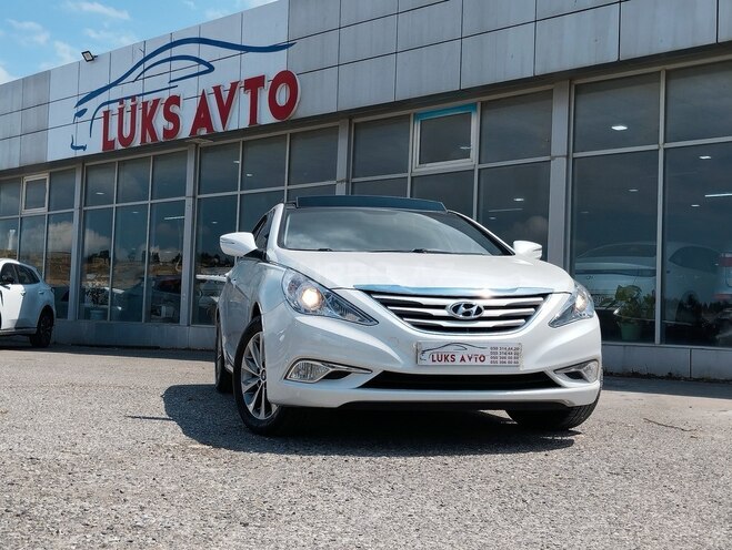 Hyundai Sonata-1