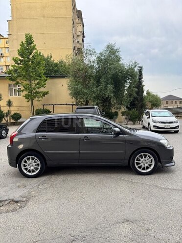 Toyota Corolla-4