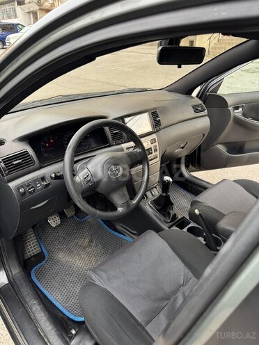 Toyota Corolla-10