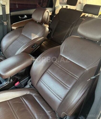 Kia Sorento-6