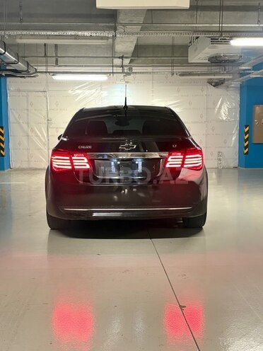 Chevrolet Cruze-2