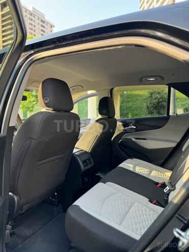 Chevrolet Equinox-12