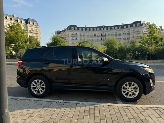 Chevrolet Equinox-5