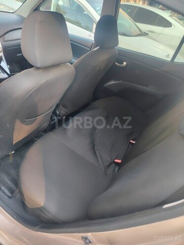 Hyundai i10-2