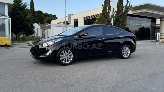 Hyundai Avante-3