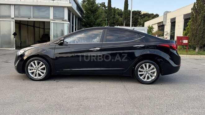 Hyundai Avante-6