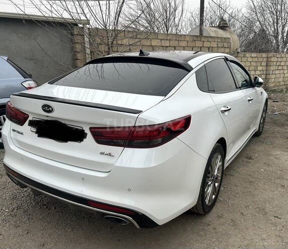 Kia Optima-16