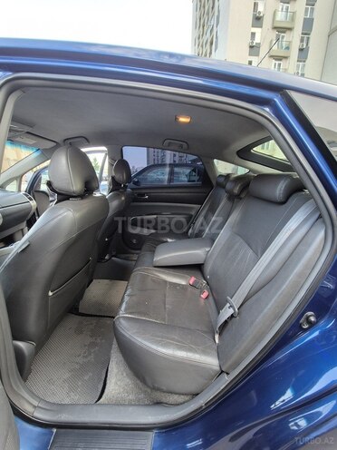 Toyota Prius-11