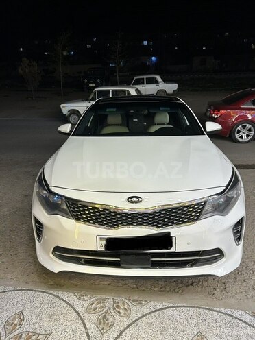 Kia Optima-1