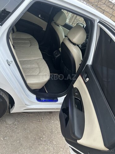 Kia Optima-10