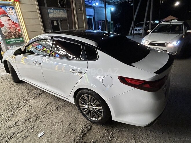 Kia Optima-20