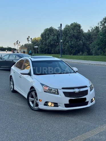 Chevrolet Cruze-1