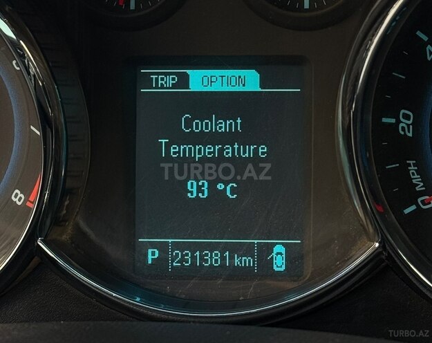 Chevrolet Cruze-15