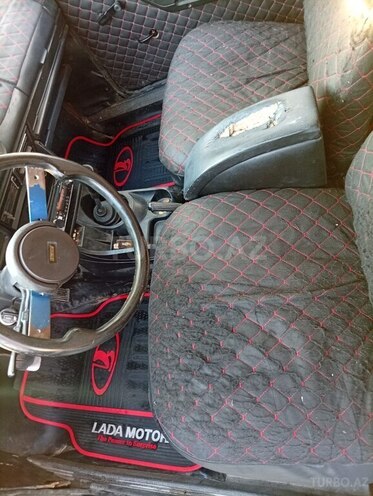 LADA (VAZ) 2106-9