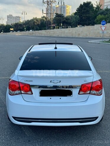 Chevrolet Cruze-5