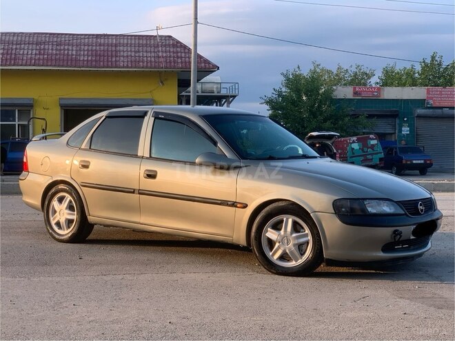 Opel Vectra-6