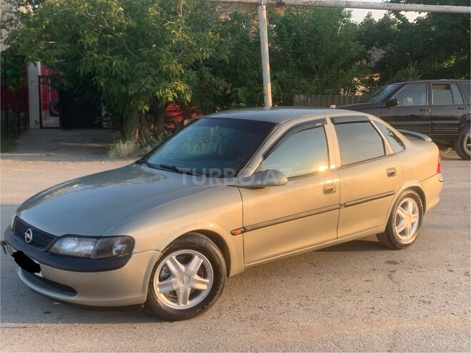 Opel Vectra-7