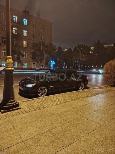 BMW 740-6