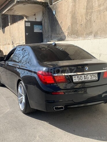 BMW 740-5