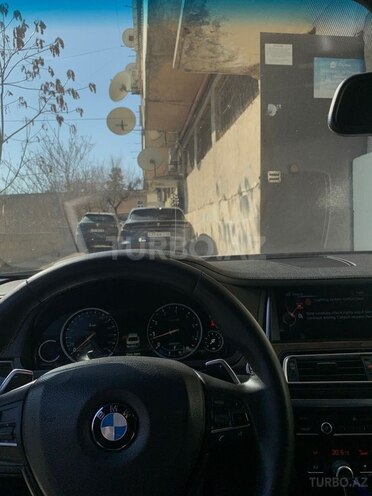 BMW 740-4