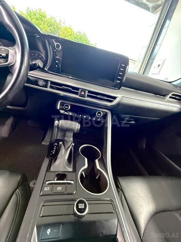 Kia K5-5