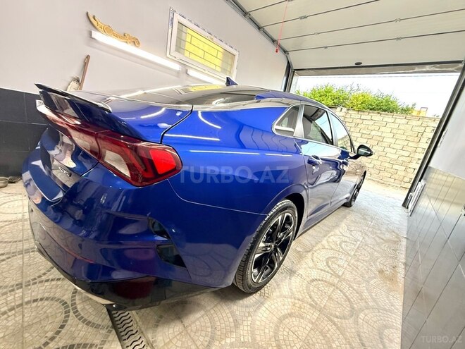 Kia K5-10