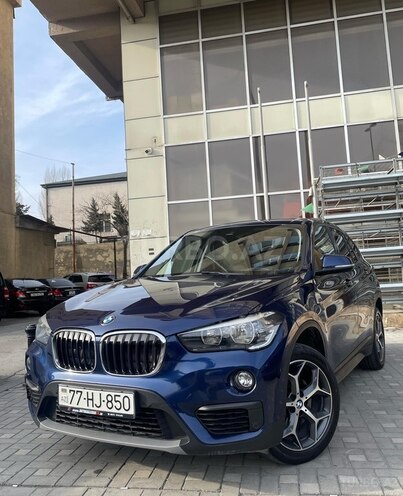 BMW X1-2