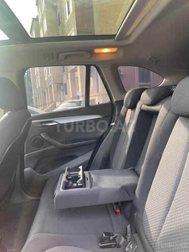 BMW X1-13