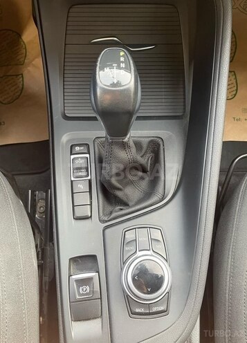 BMW X1-10
