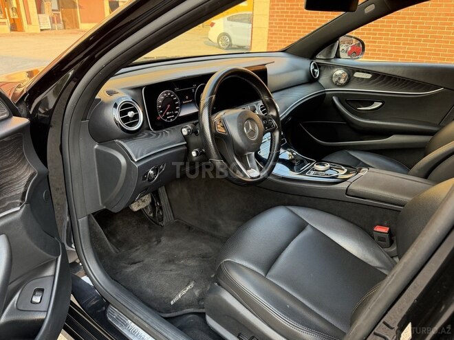 Mercedes E 250-9