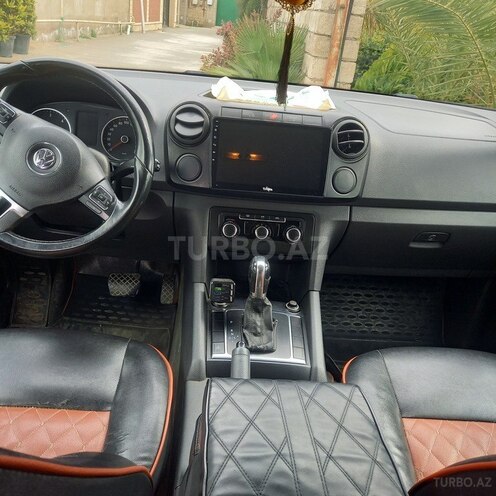 Volkswagen Amarok-9