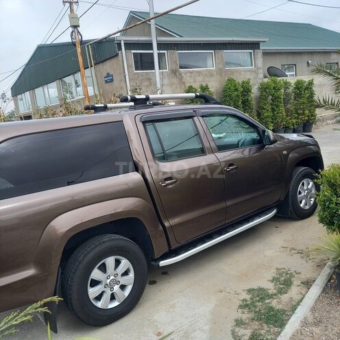 Volkswagen Amarok-3