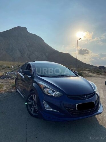 Hyundai Elantra-2