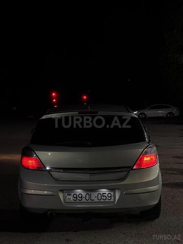 Opel Astra-11