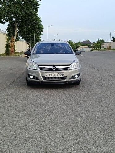 Opel Astra-1