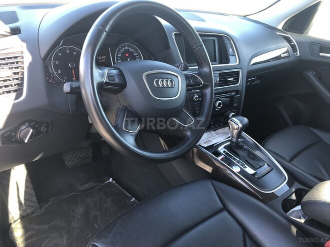 Audi Q5-4