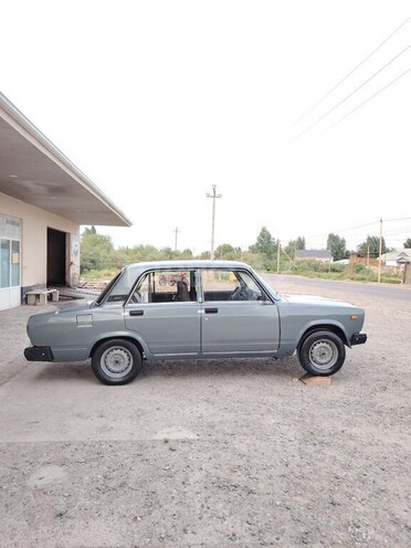 LADA (VAZ) 2107-5