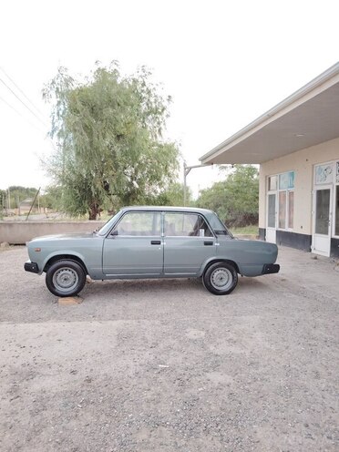LADA (VAZ) 2107-3