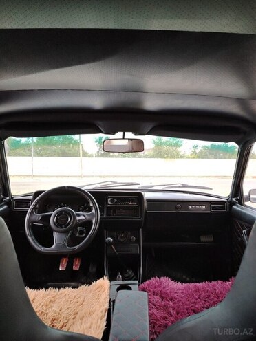 LADA (VAZ) 2107-10