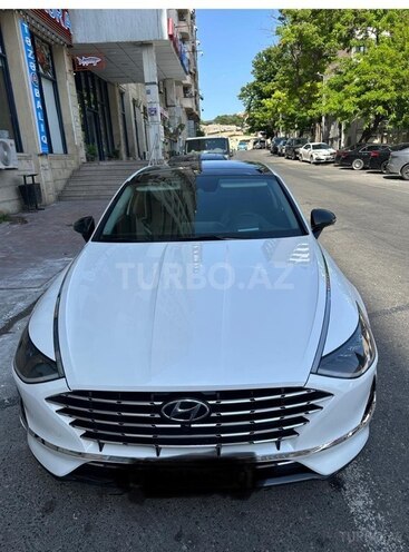 Hyundai Sonata-1