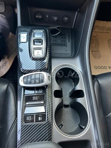 Hyundai Sonata-3