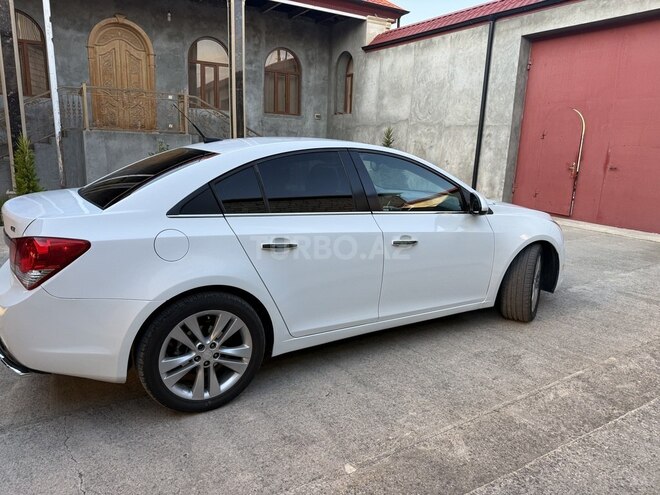 Chevrolet Cruze-6