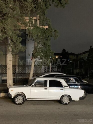 LADA (VAZ) 2107-3